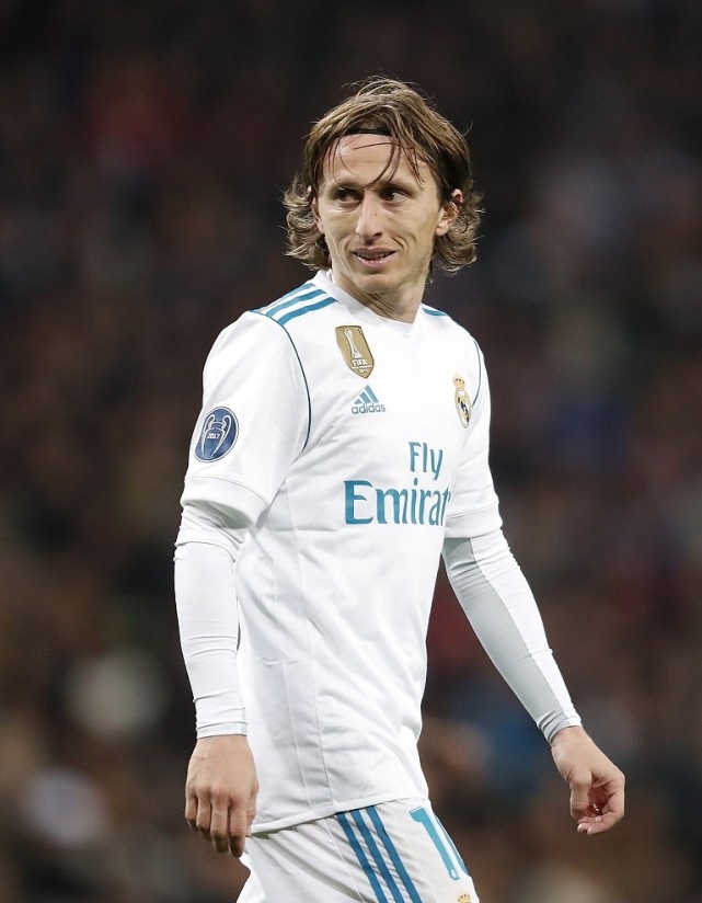 国王杯-姆巴佩双响 皇马3-2塔拉维亚晋级16强