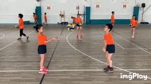 吉迪23+15+10公牛险胜雄鹿 雷霆灭黄蜂10连胜