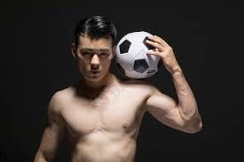 115-110 开拓者险胜马刺 杨瀚森初登场 王仕鹏点出成长难题